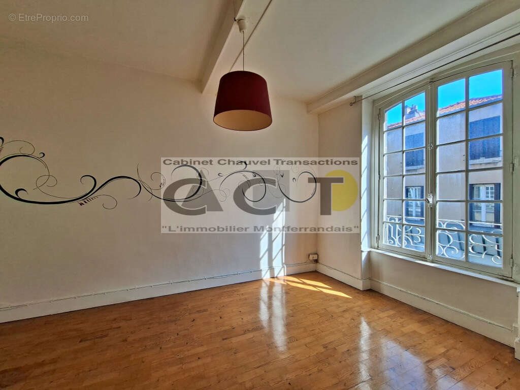 Appartement à vendre, 47m², Clermont-Ferrand