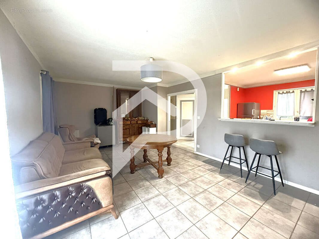 Maison à vendre, 68m², Mousseaux-Neuville