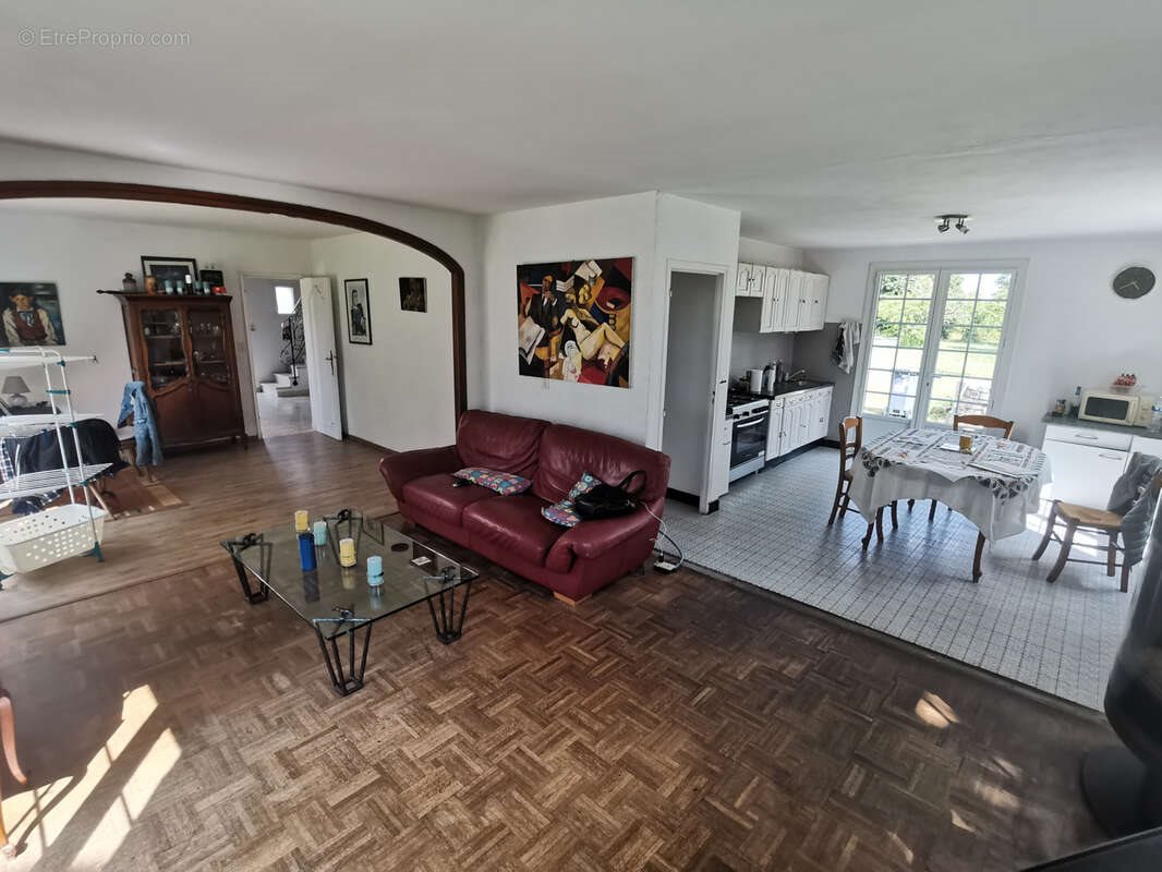 Maison à vendre, 146m², Bazoges-en-Paillers