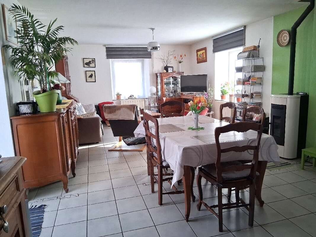 Maison à vendre, 127m², Bethoncourt