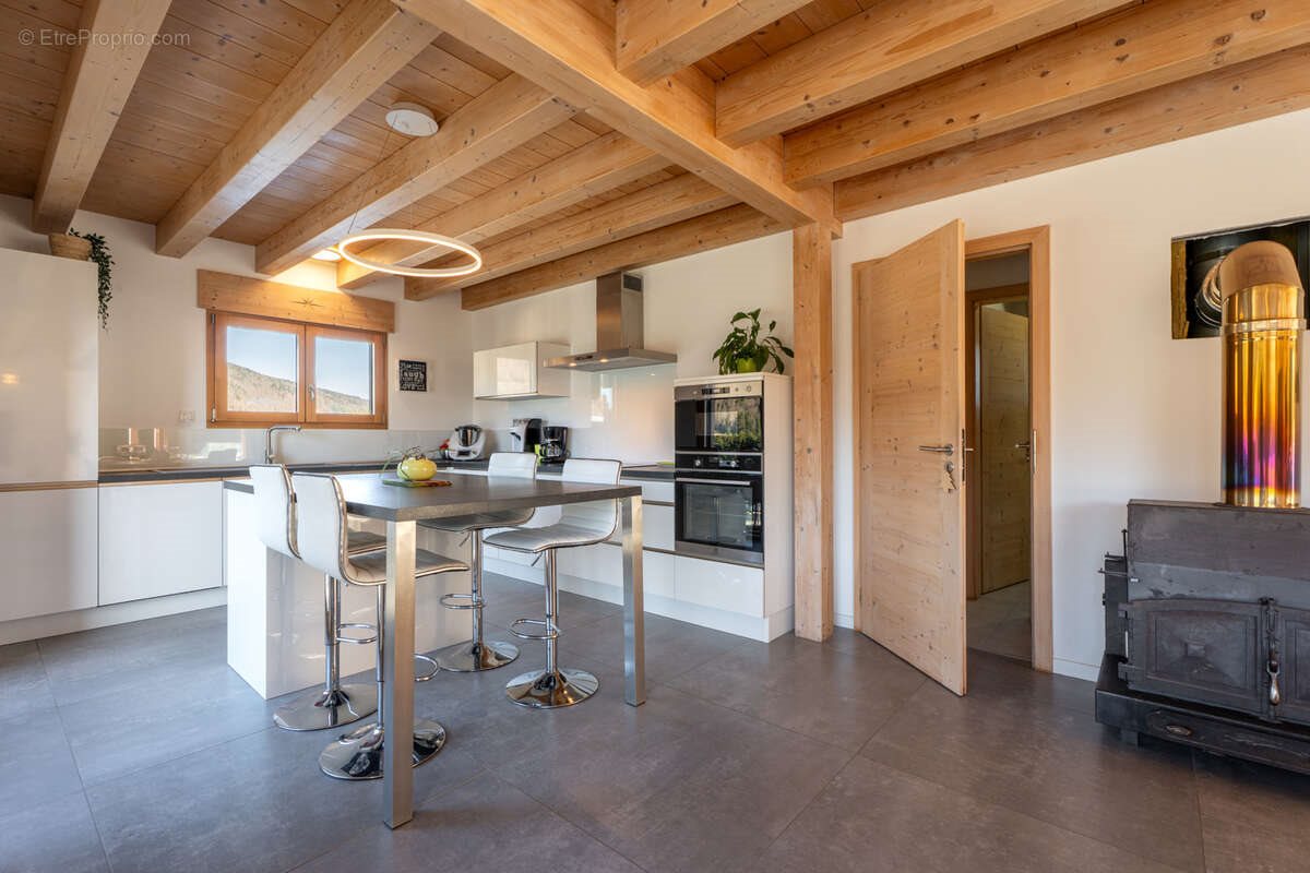 Maison à vendre, 258m², Mijoux