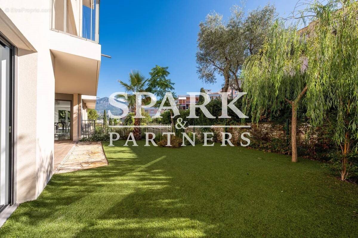 Appartement à vendre, 113m², Roquebrune-Cap-Martin