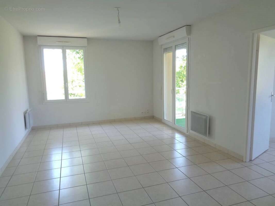 Appartement à vendre, 61m², Larche