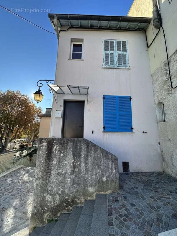 Maison à vendre, 70m², Saint-Laurent-du-Var