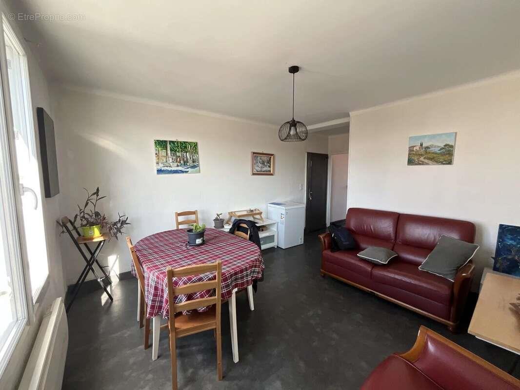 Appartement à vendre, 53m², Nîmes