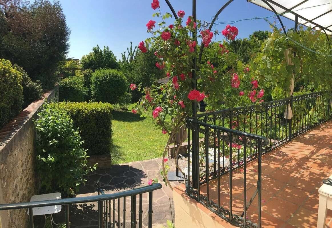 Maison à vendre, 163m², Chaville