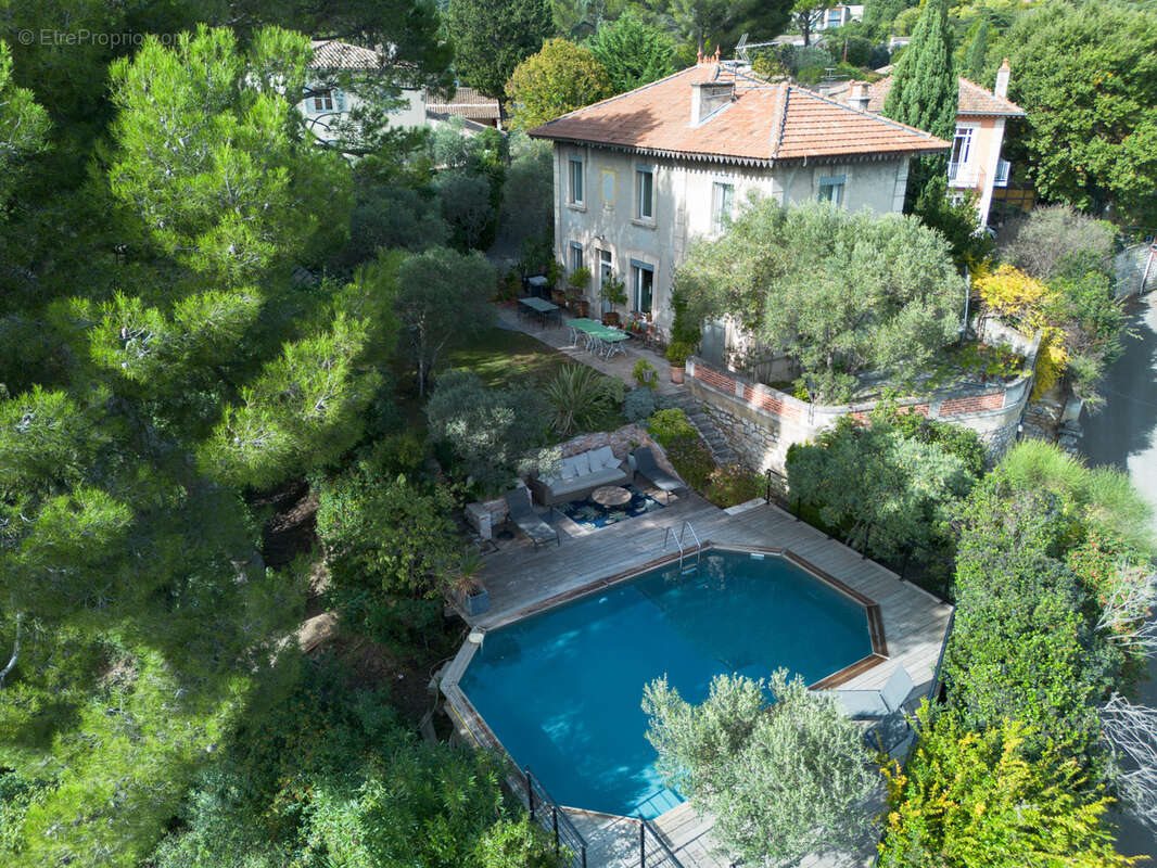 Maison à vendre, 150m², Villeneuve-lès-Avignon