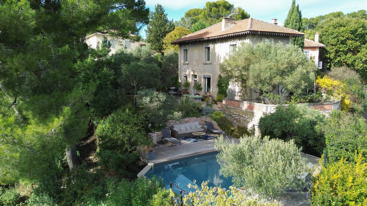 Maison à vendre, 150m², Villeneuve-lès-Avignon