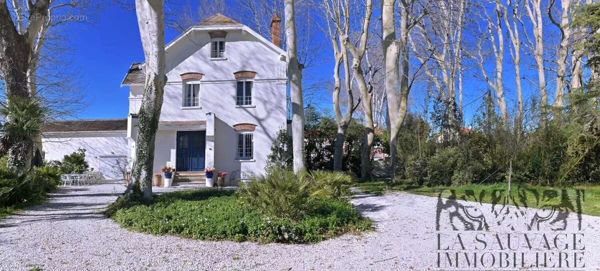 Maison à vendre, 310m², Espira-de-l'Agly