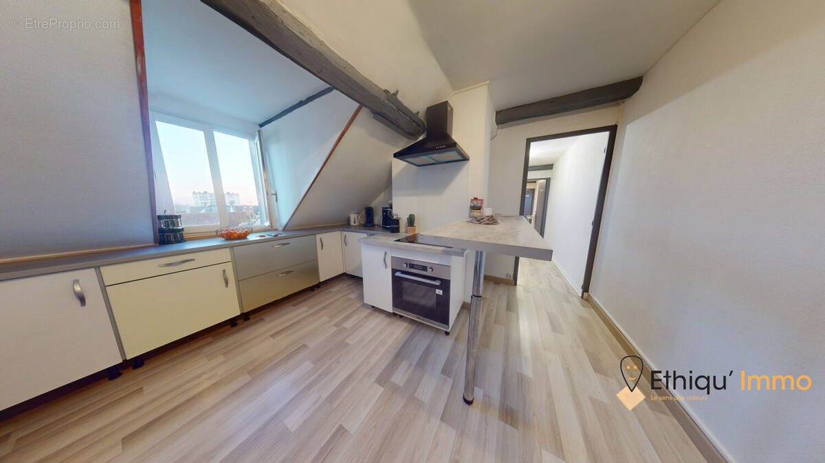 Appartement à vendre, 73m², Sainte-Savine