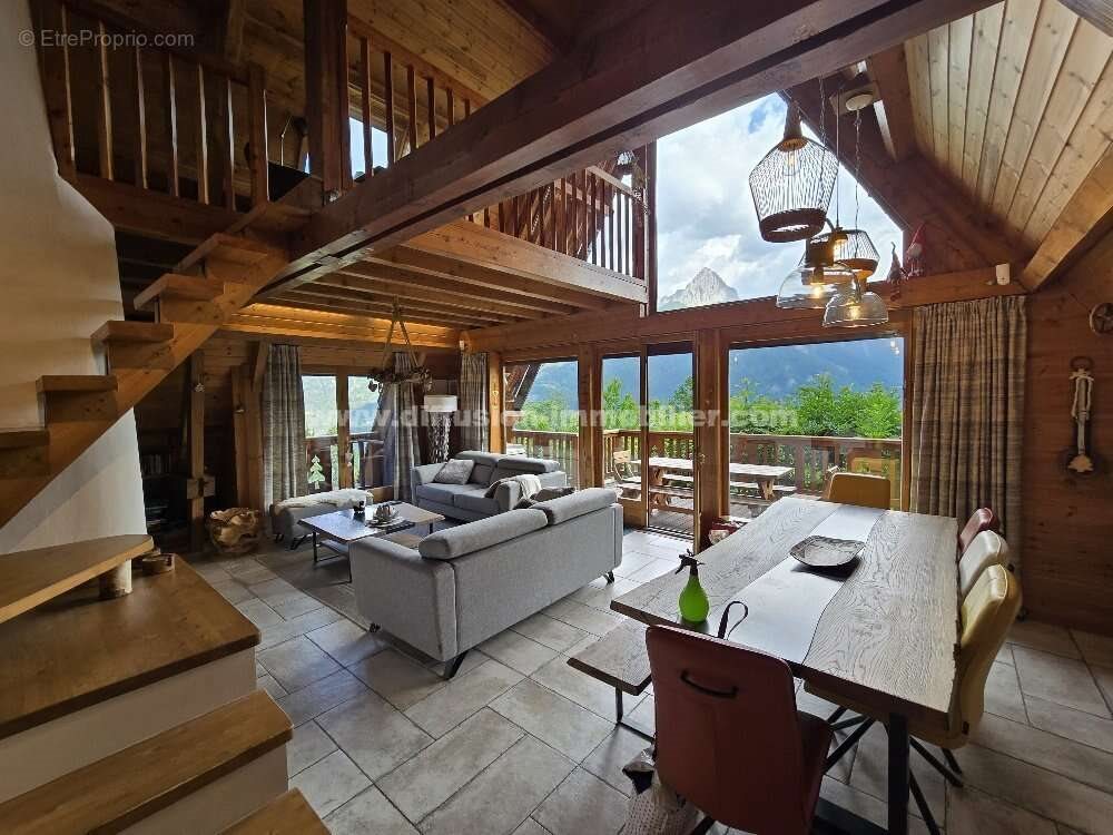 Maison à vendre, 137m², Saint-Pons