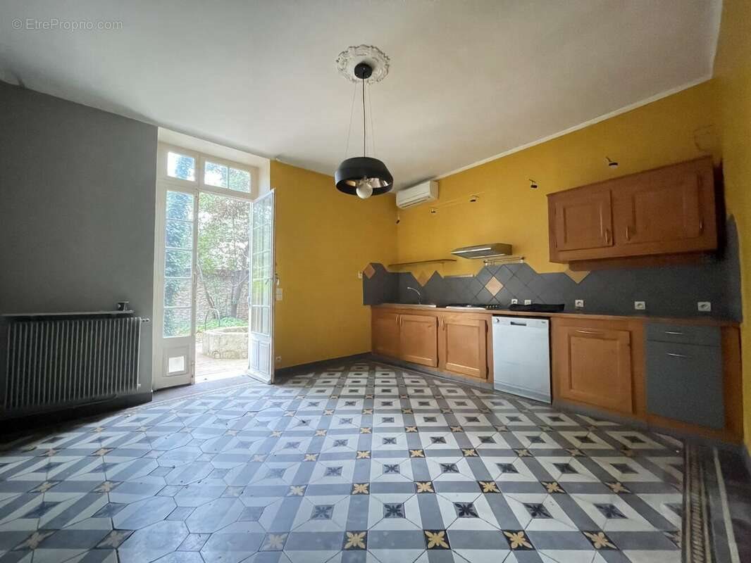 Appartement à vendre, 89m², Nîmes
