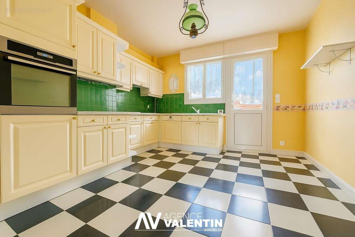 Appartement à vendre, 89m², Metz