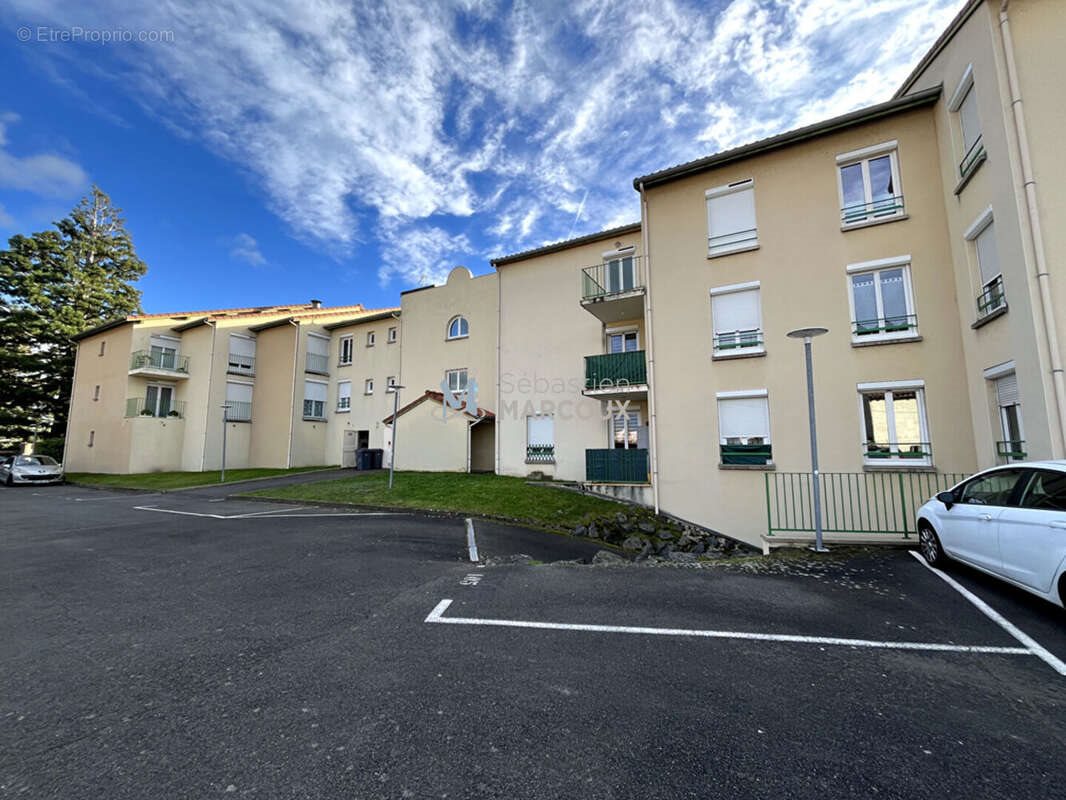 Appartement à vendre, 84m², Sury-le-Comtal