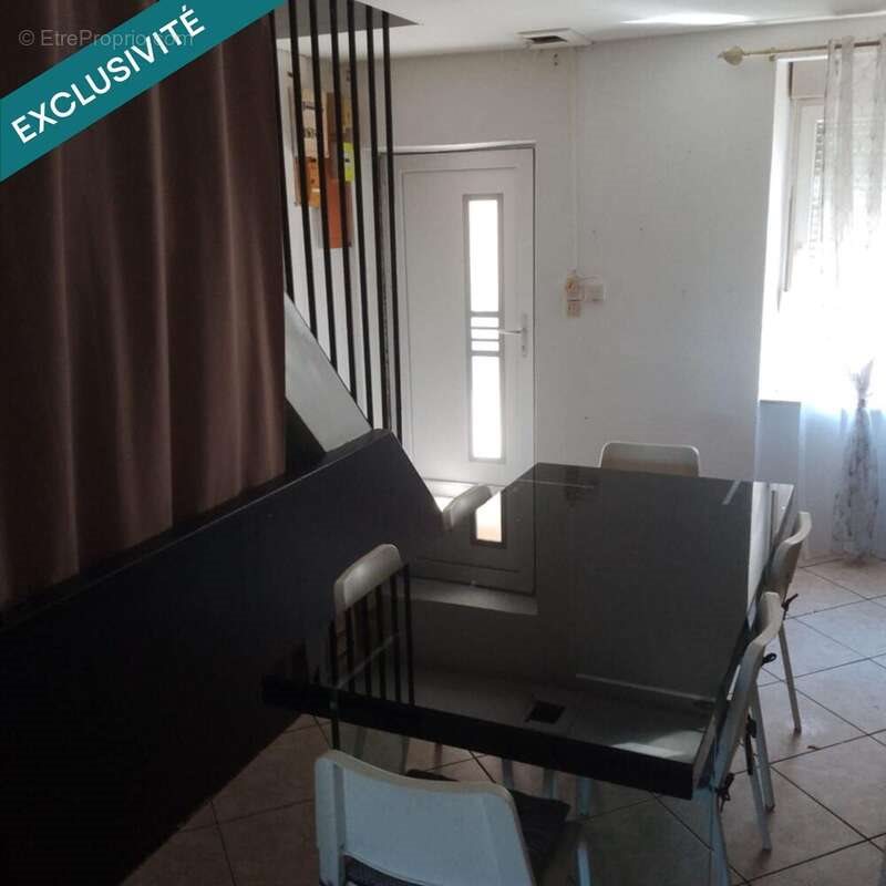 Maison à vendre, 90m², Petite-Rosselle