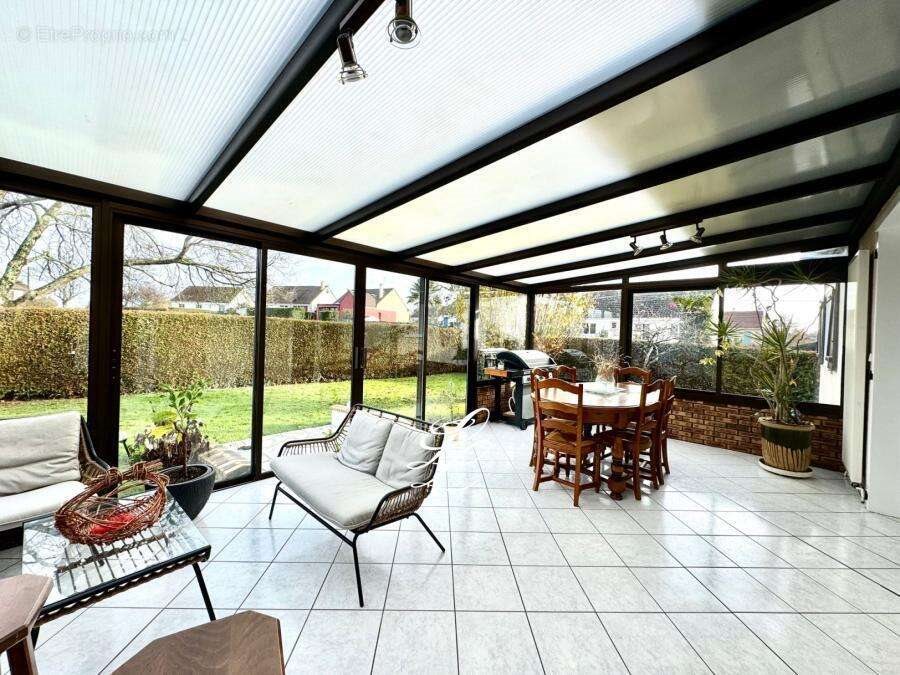 Maison à vendre, 116m², Neuville-sur-Sarthe