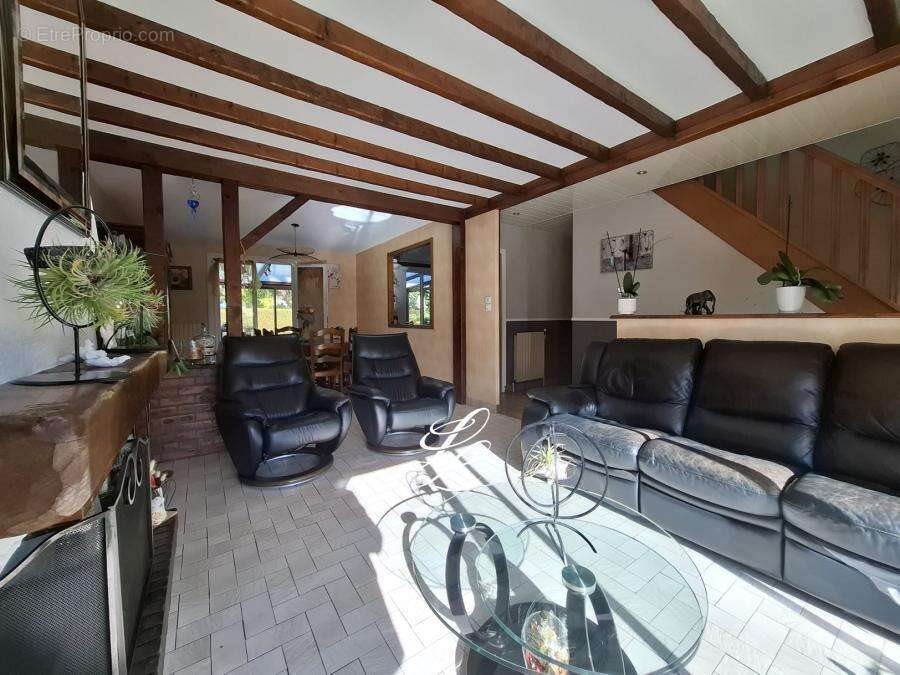 Maison à vendre, 116m², Neuville-sur-Sarthe