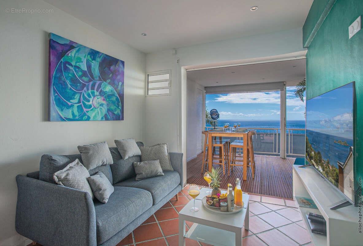 Appartement à vendre, 396m², Bouillante