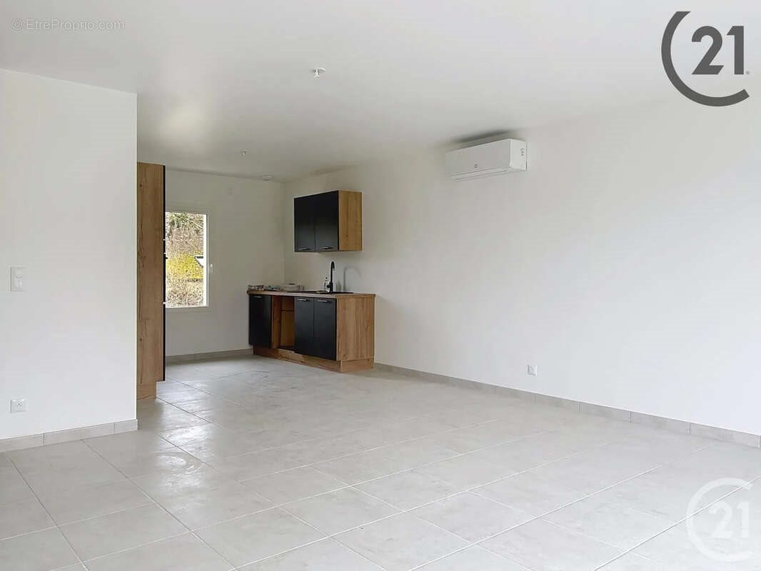 Maison à vendre, 100m², Mesnil-Saint-Père