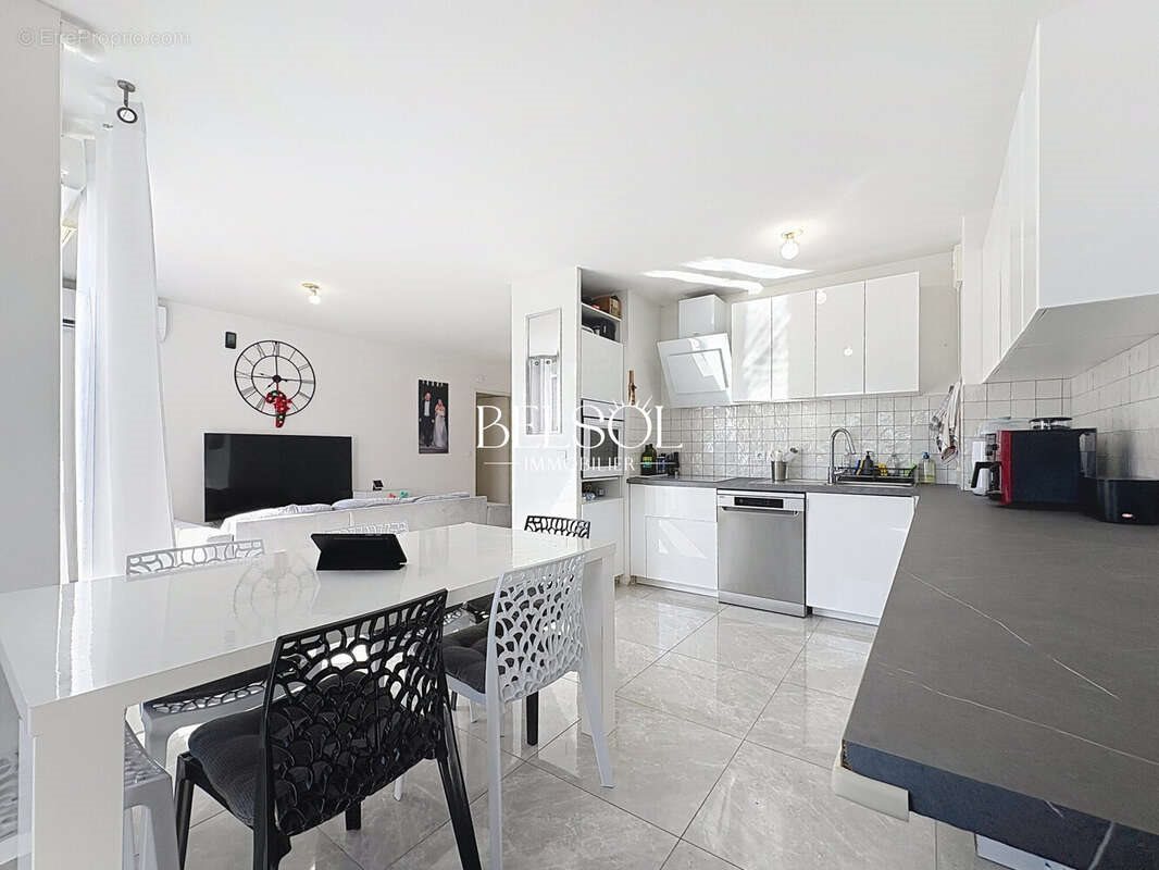 Appartement à vendre, 83m², Perpignan