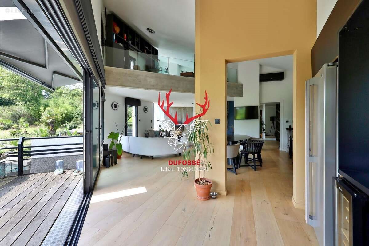 Maison à vendre, 305m², Saint-Didier-au-Mont-d'Or