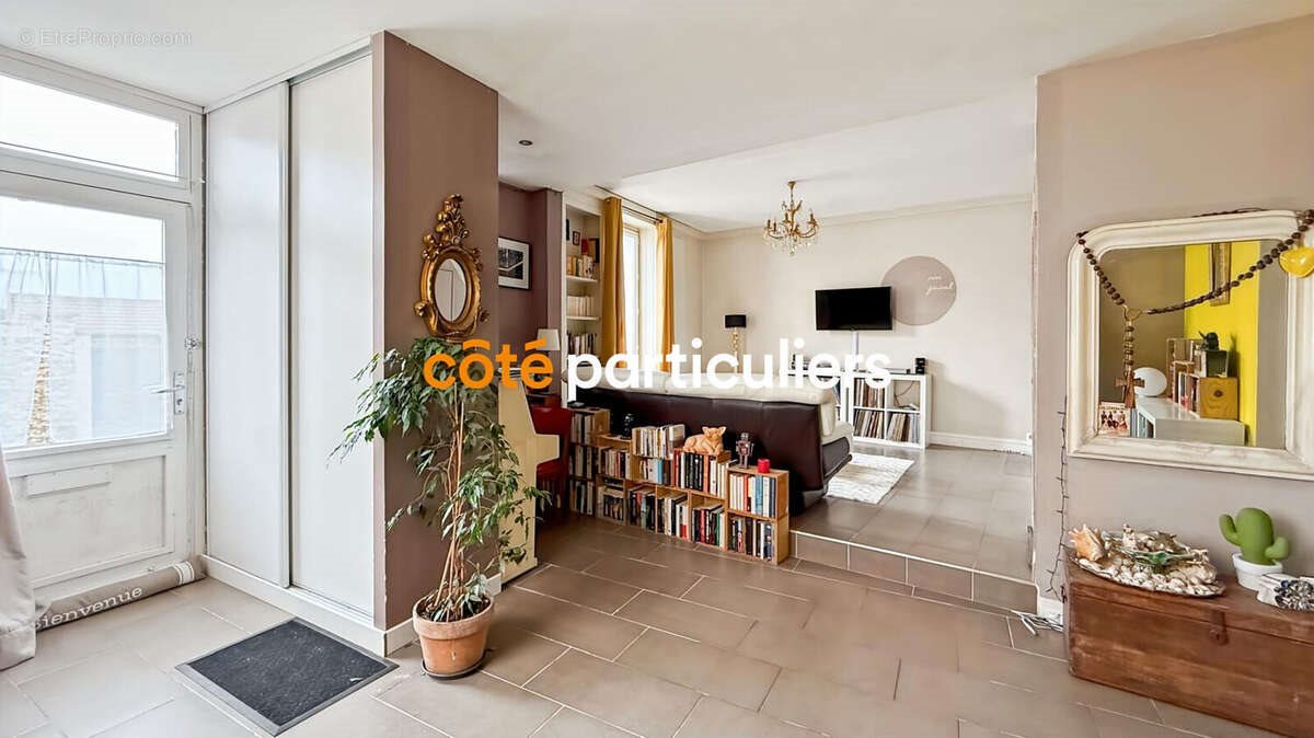 Appartement à vendre, 101m², Ozouer-le-Voulgis