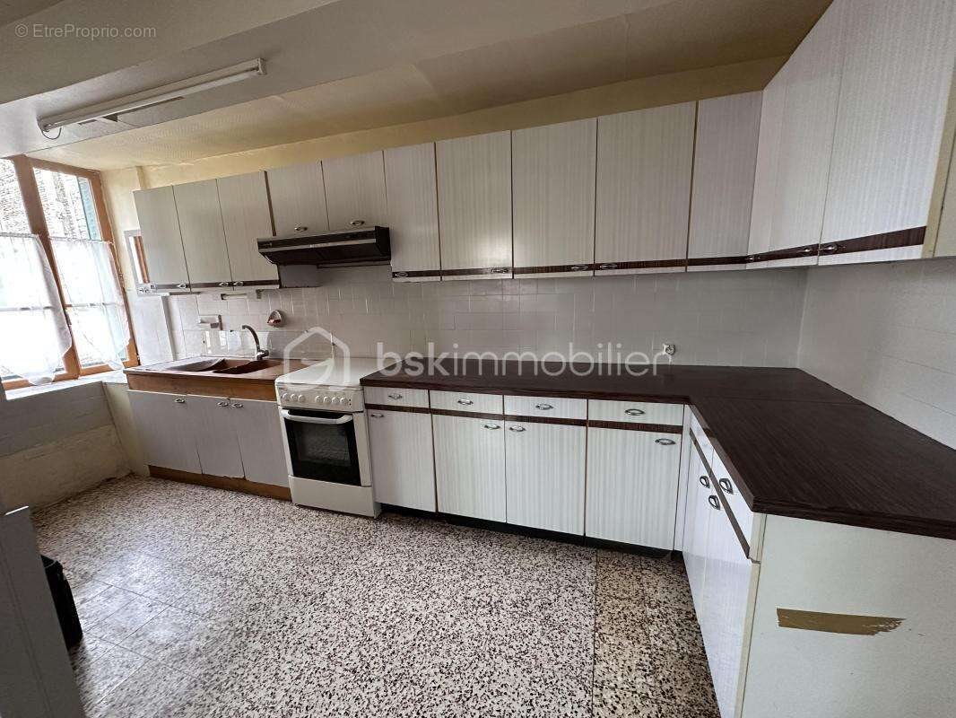 Maison à vendre, 160m², Tronchoy