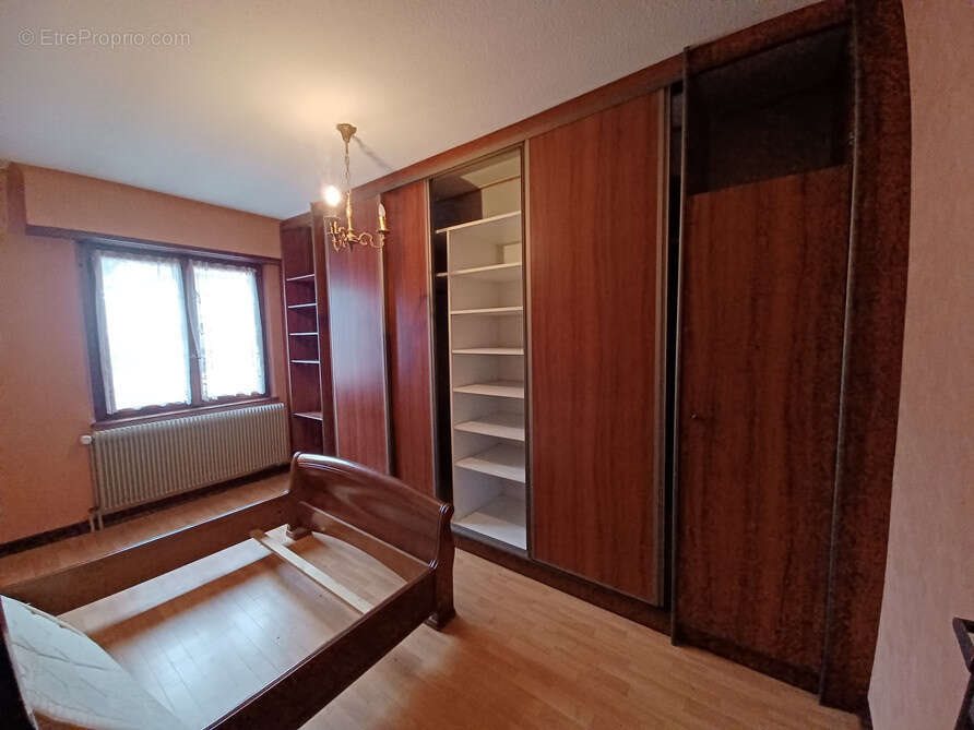 Maison à vendre, 130m², Lutzelbourg
