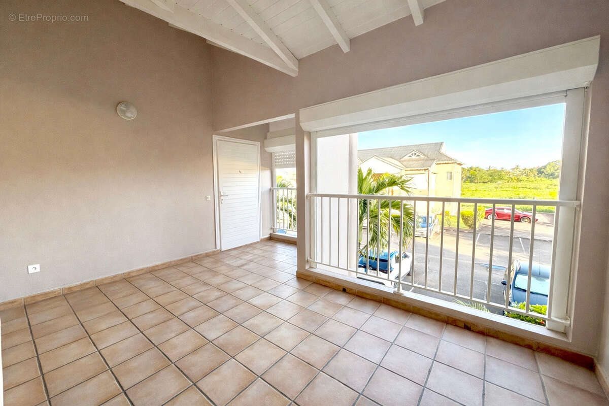 Appartement à vendre, 69m², Petit-Bourg