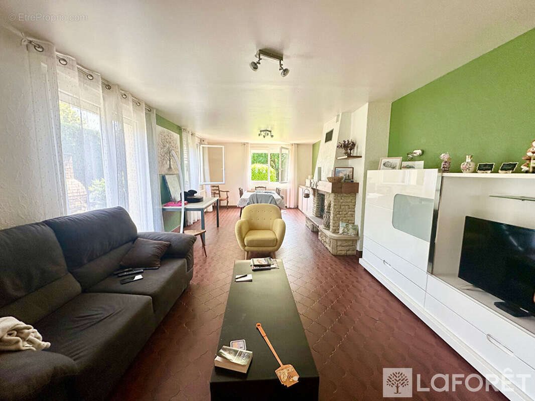 Maison à vendre, 163m², Golbey