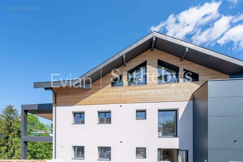 Appartement à vendre, 76m², Neuvecelle