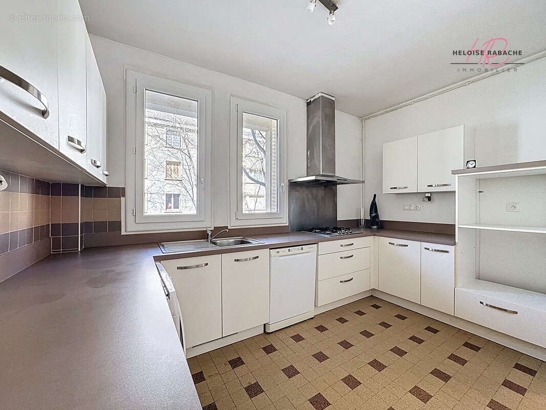 Appartement à vendre, 57m², Mantes-la-Jolie