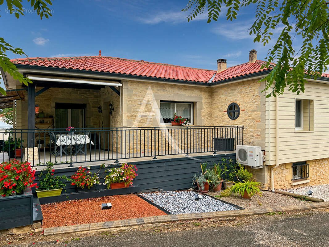 Maison à vendre, 118m², Monsempron-Libos