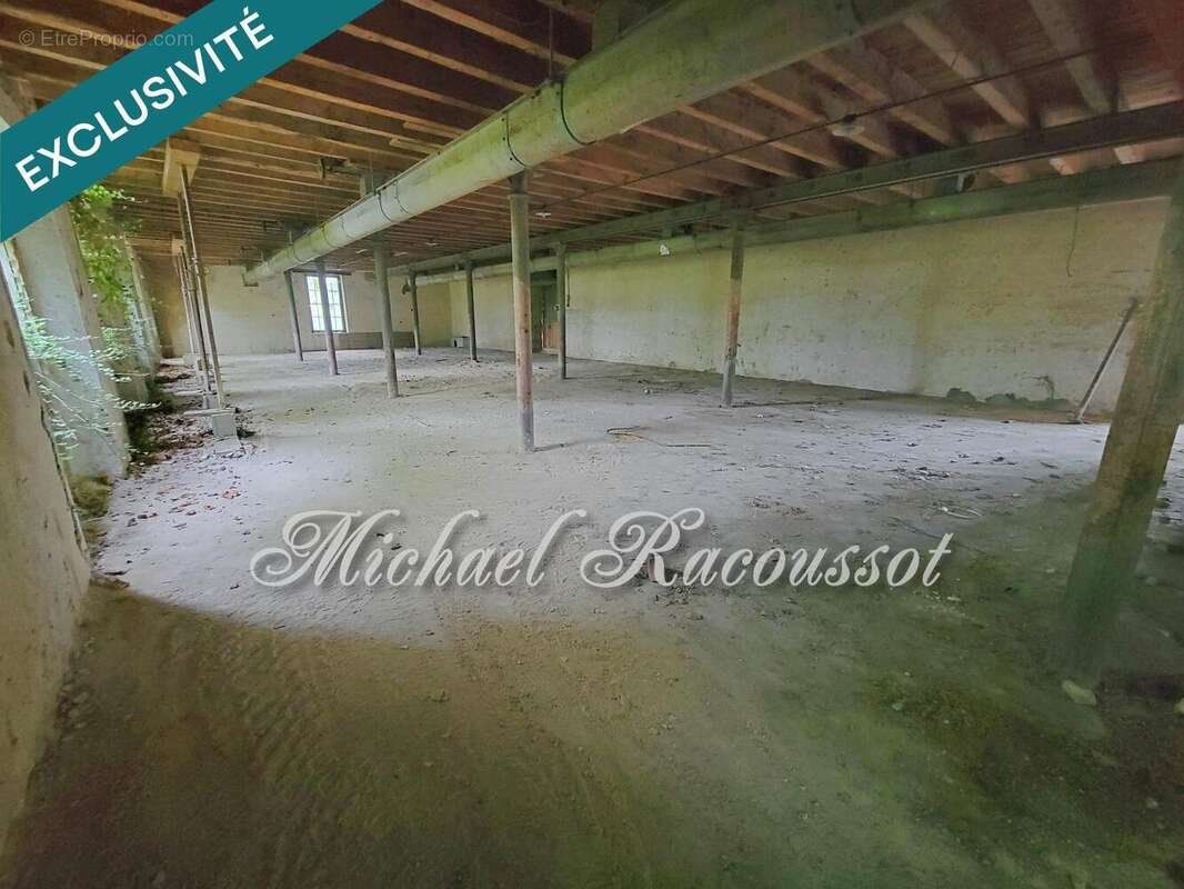 Appartement à vendre, 590m², Blanzy