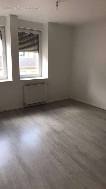 Appartement à vendre, 640m², Moyeuvre-Grande