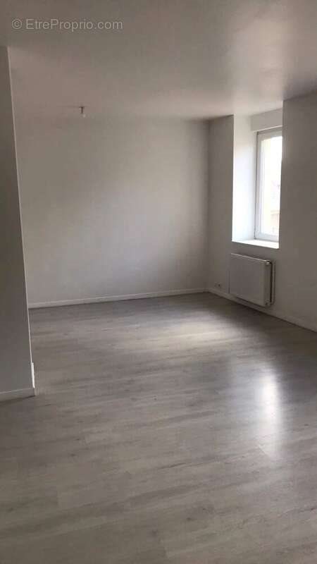 Appartement à vendre, 640m², Moyeuvre-Grande