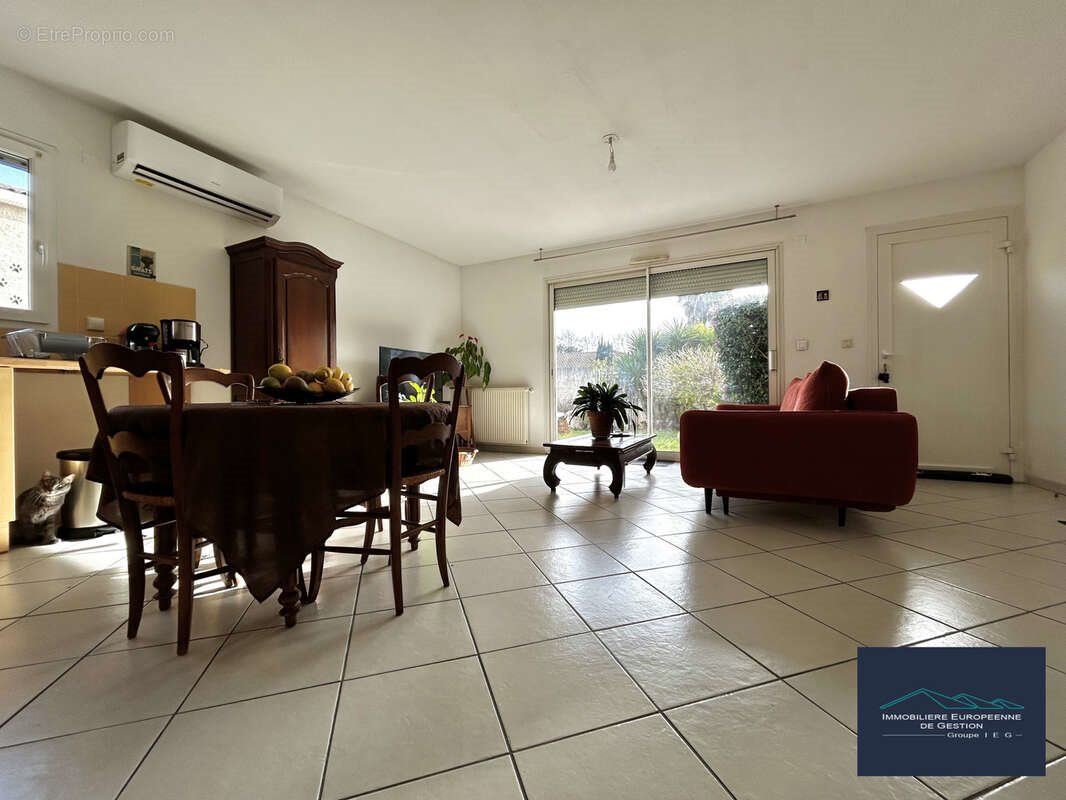 Appartement à vendre, 48m², Saint-Estève