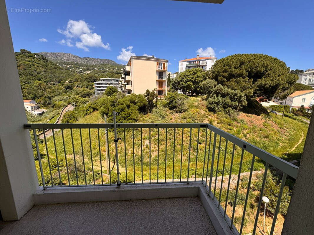 Appartement à vendre, 79m², Bastia