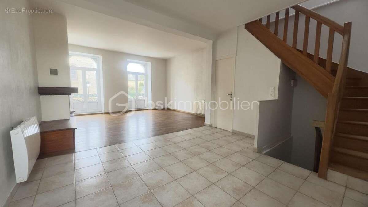 Appartement à vendre, 105m², Argentré-du-Plessis