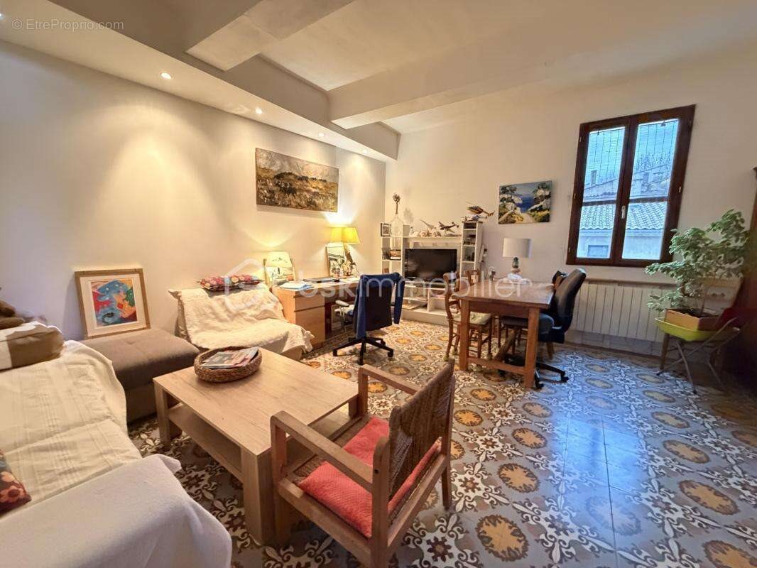 Appartement à vendre, 72m², Saint-Laurent-d'Aigouze