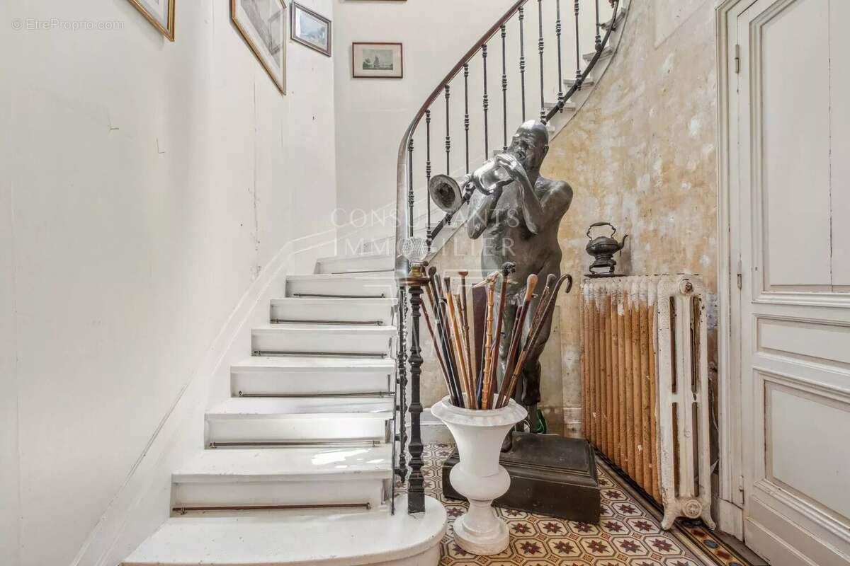 Maison à vendre, 320m², Bordeaux