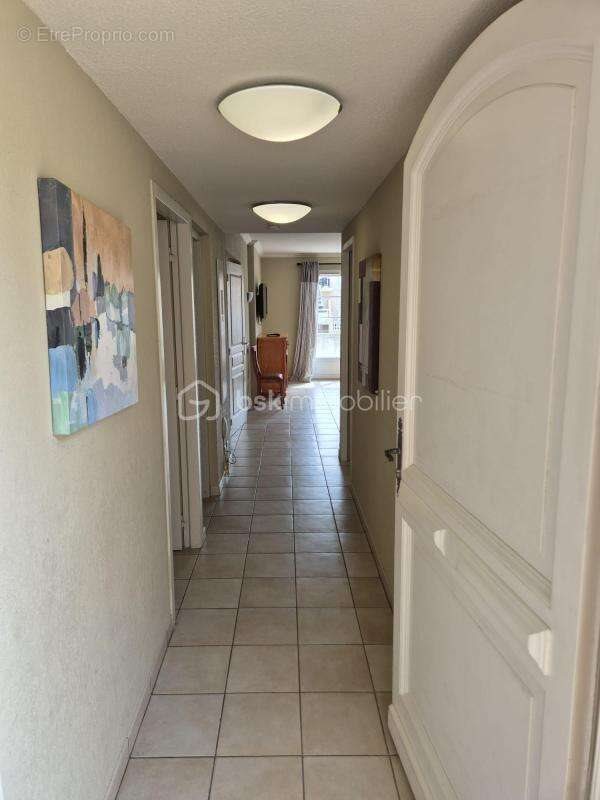 Appartement à vendre, 64m², Callian