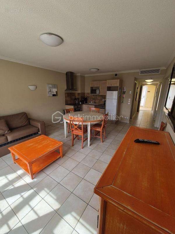 Appartement à vendre, 64m², Callian