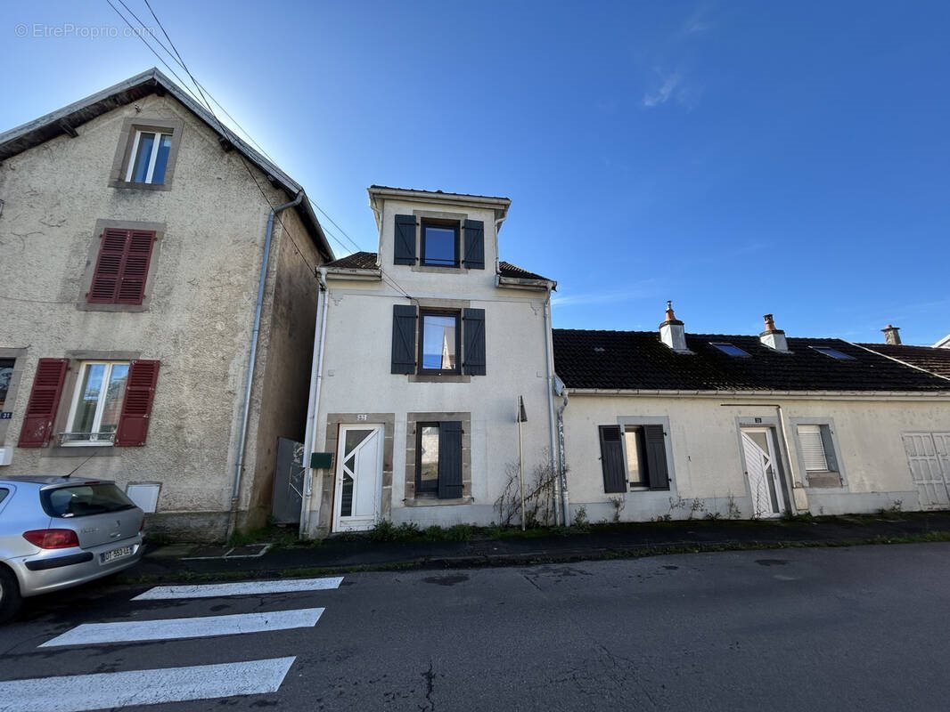 Maison à vendre, 161m², Lure