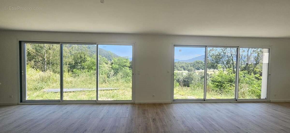 Maison à vendre, 130m², Saint-Nabord