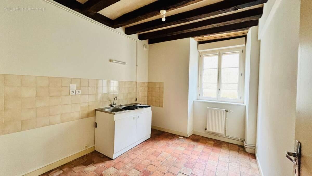 Appartement à vendre, 68m², Seiches-sur-le-Loir