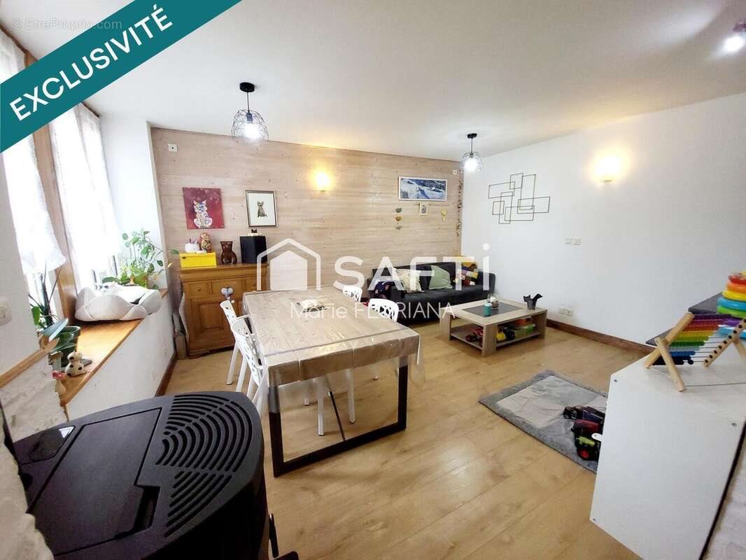 Maison à vendre, 110m², Vaux-lès-Saint-Claude