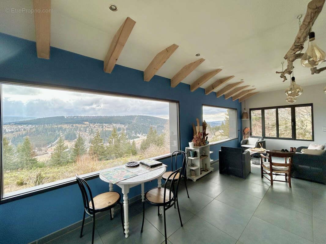 Maison à vendre, 151m², Lanarce