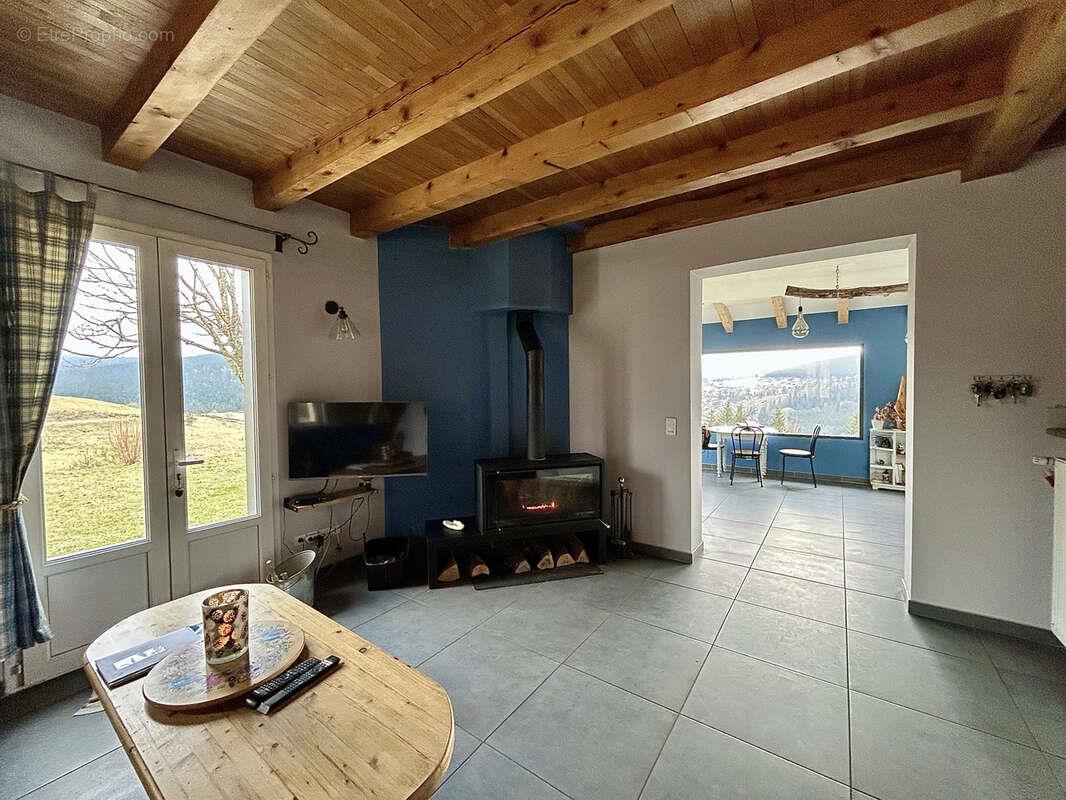 Maison à vendre, 151m², Lanarce