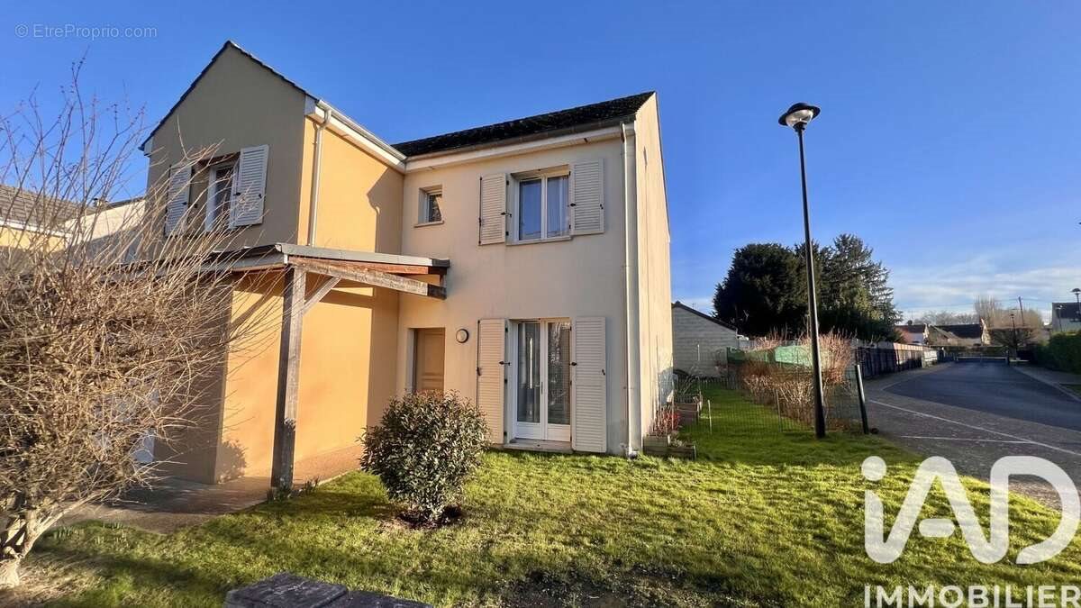 Maison à vendre, 116m², Gretz-Armainvilliers